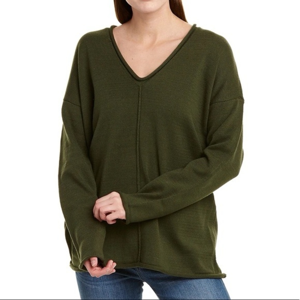 BCBGMAXAZRIA drop shoulder sweater